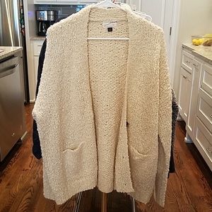 Women's Large Universal Threads Sweater